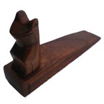 Cale porte grenouille assise