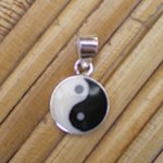 Pendentif yin yang