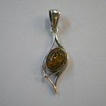 Pendentif ambre Œil d'argent