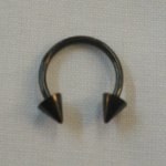 Piercing arcade 2 spikes