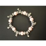 Bracelet perles rose pale et pampilles