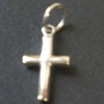Pendentif petite croix