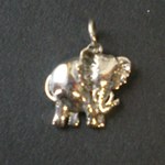 Pendentif petit éléphant