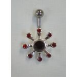 Piercing nombril soleil rouge