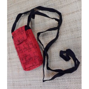 Pochette smartphone rouge motif géo 