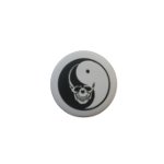 Badge tête de mort yin yang