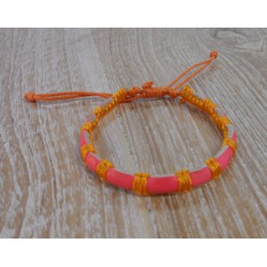 Bracelet  fin en cuir et fil orange