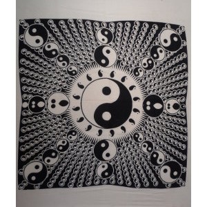 Tenture maxi full yin yang délire blanc et noir