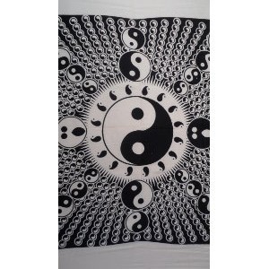 Tenture maxi full yin yang délire blanc et noir