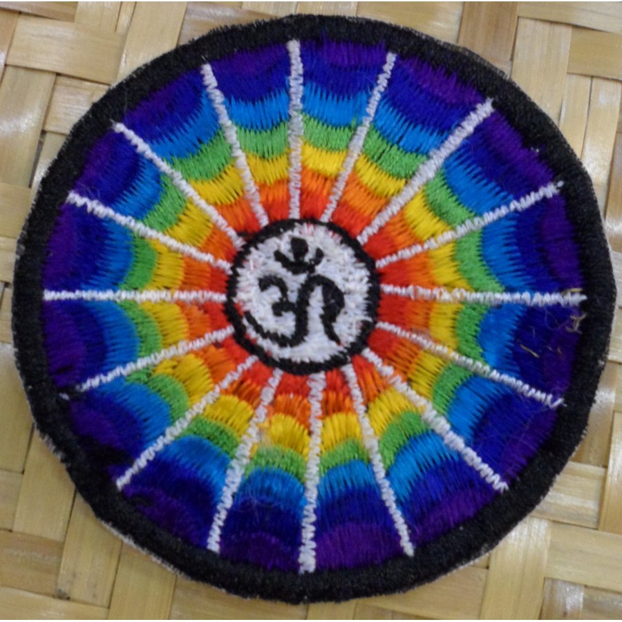 Patch arc en en ciel Aum