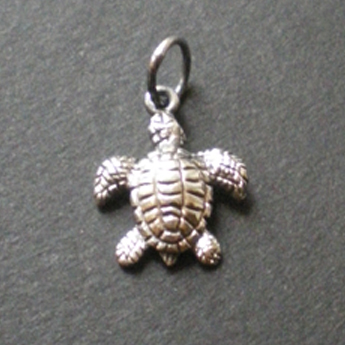 Pendentif petite tortue de mer