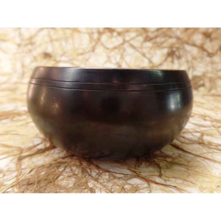 Bol tibétain foncé gravé Ganesh