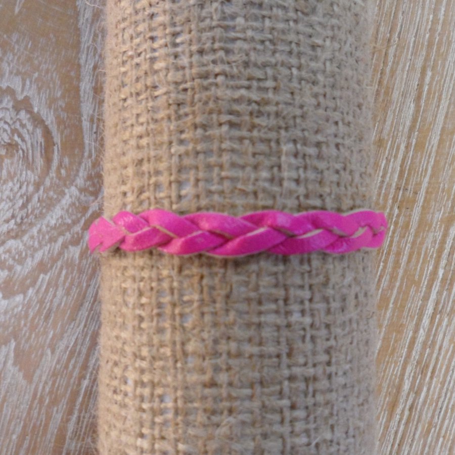 Bracelet cuir tresse fine rose