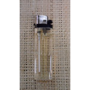 Briquet jetable transparent