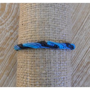 Bracelet rond Bayu bleu et noir