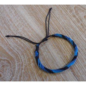 Bracelet rond Bayu bleu et noir