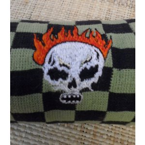 Trousse tête de mort à damier vert