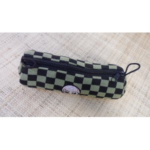 Trousse crâne tête de mort à damier 