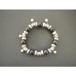 Bracelet perles noires et pampilles