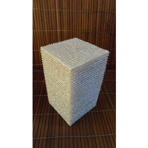 Bougie carrée blanche nacrée stries