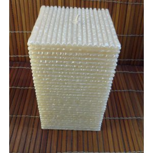 Bougie carrée blanche nacrée stries
