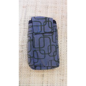 Pochette smartphone motif géo gris