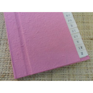 Carnet téléphonique rose