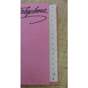 Carnet téléphonique rose