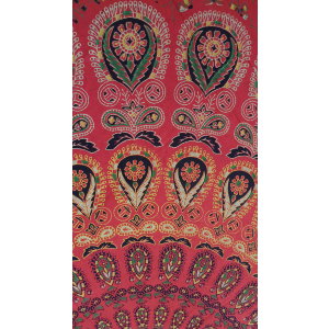 Tenture mandala floral rouge 