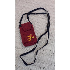 Pochette smartphone  om brodé