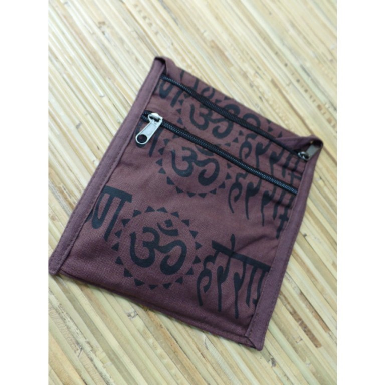 Sac passeport marron sanscrit Aum