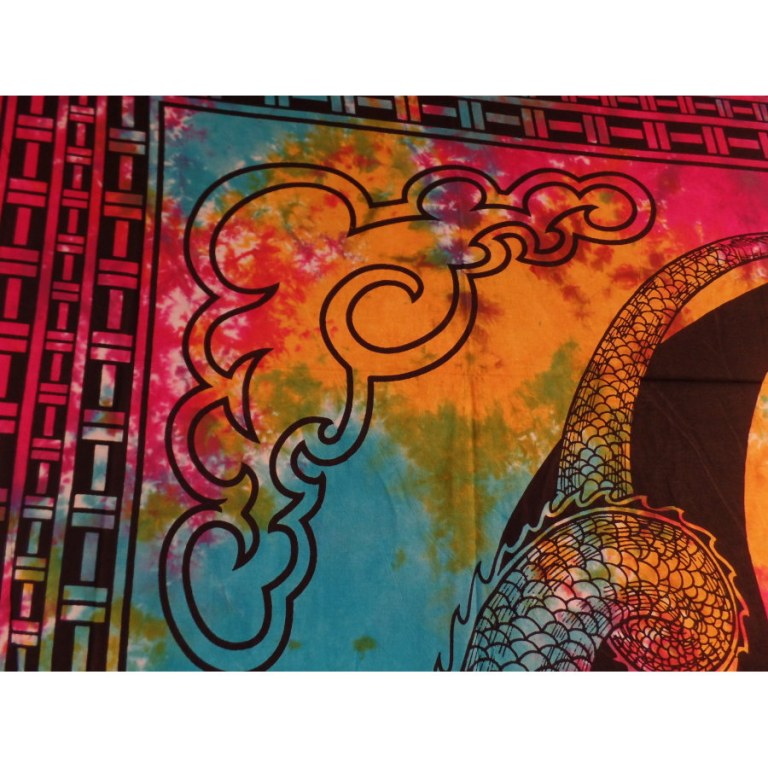 Tenture multicolore dragons yin yang