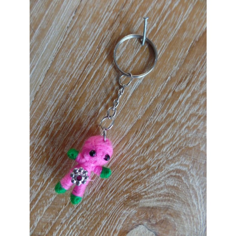 Petit porte-clés poupée Flora rose