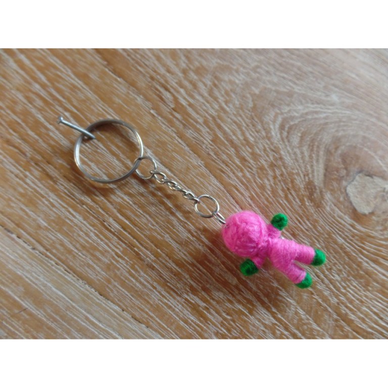 Petit porte-clés poupée Flora rose