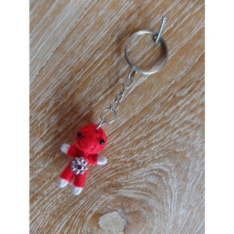 Petit porte-clés poupée Flora rouge