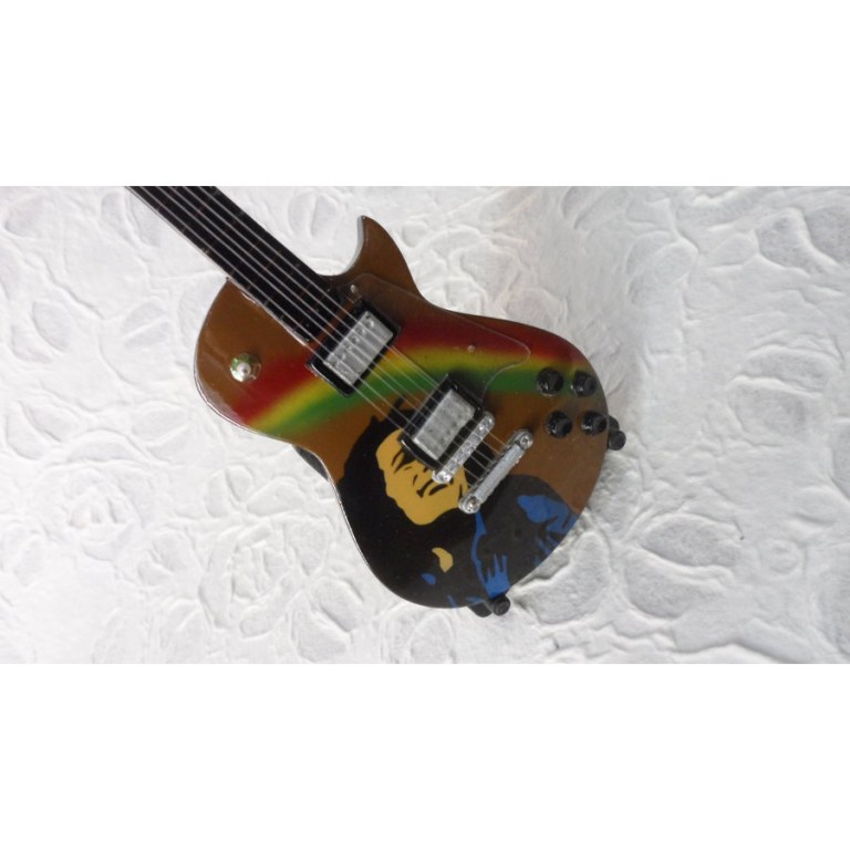 Guitare rasta Bob Marley