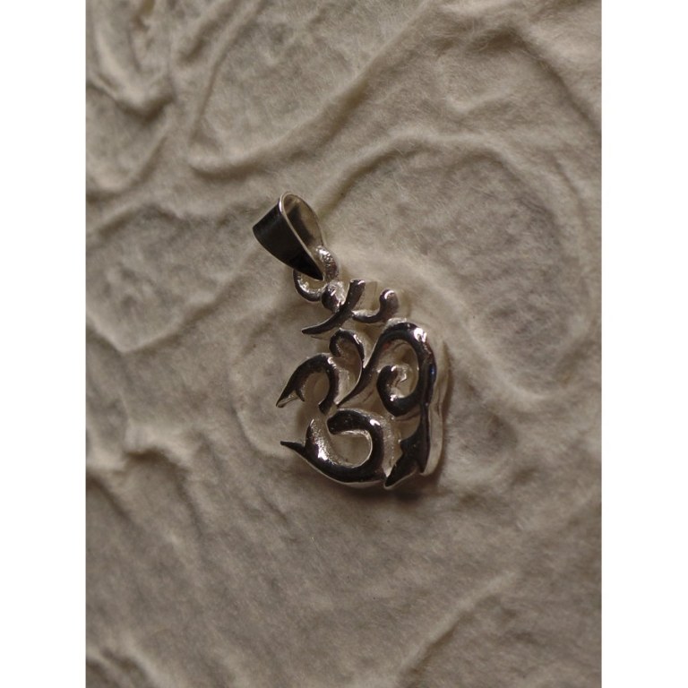 Pendentif argent pranava