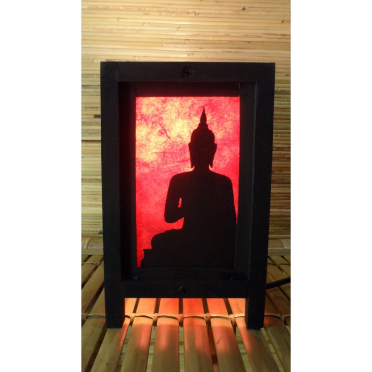 Lampe rouge ombre de Bouddha