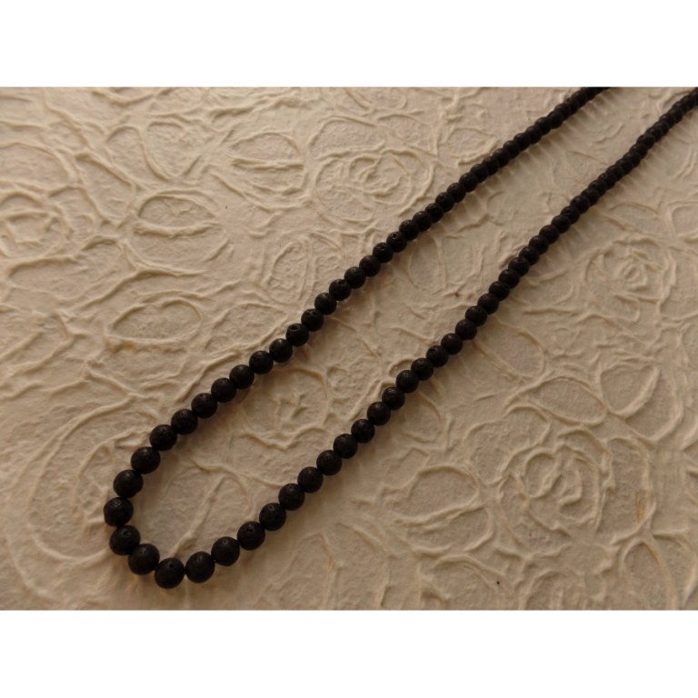 Collier 7 chakras pendant pompon noir