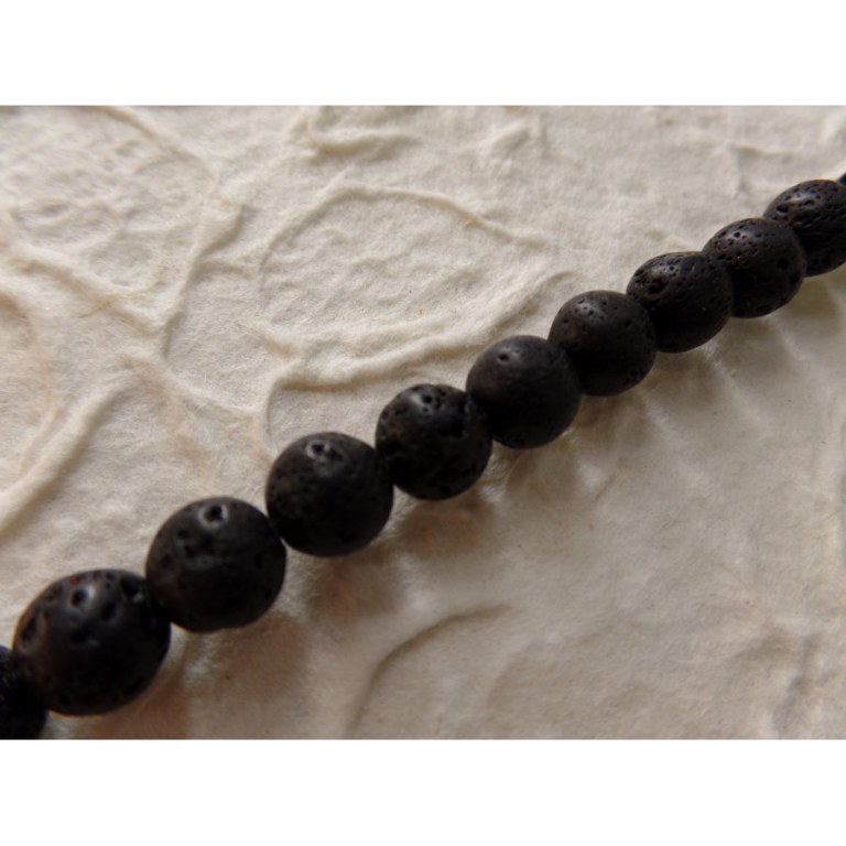 Collier 7 chakras pendant pompon noir