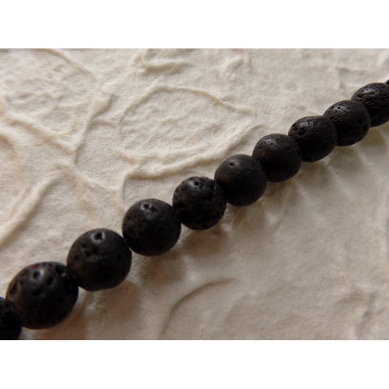 Collier 7 chakras pendant pompon noir