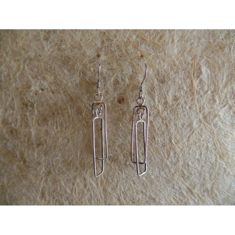 Boucles d'oreilles attache