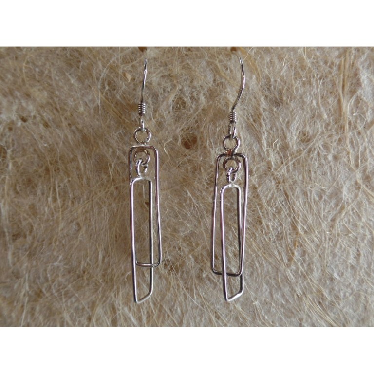 Boucles d'oreilles attache