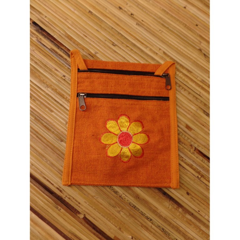 Sac passeport orange broderie florale jaune or coeur rouge