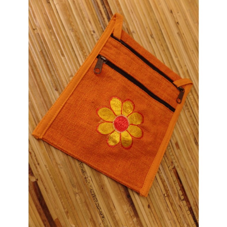 Sac passeport orange broderie florale jaune or coeur rouge