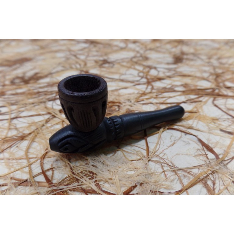 Pipe sculptée en bois 