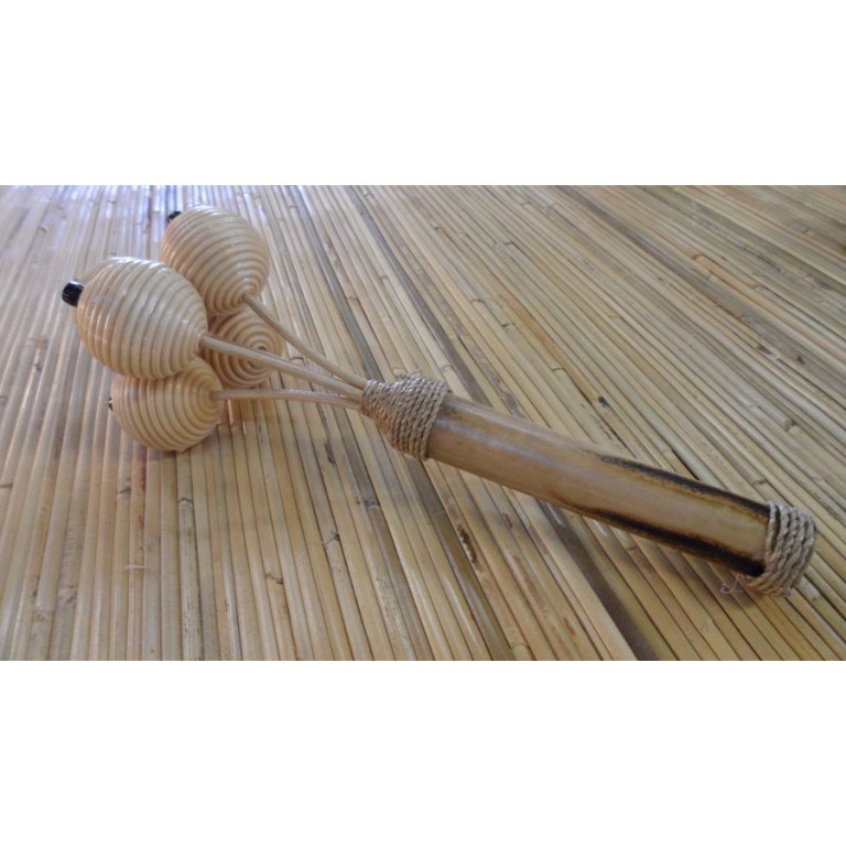 Maracas en rotin et bambou