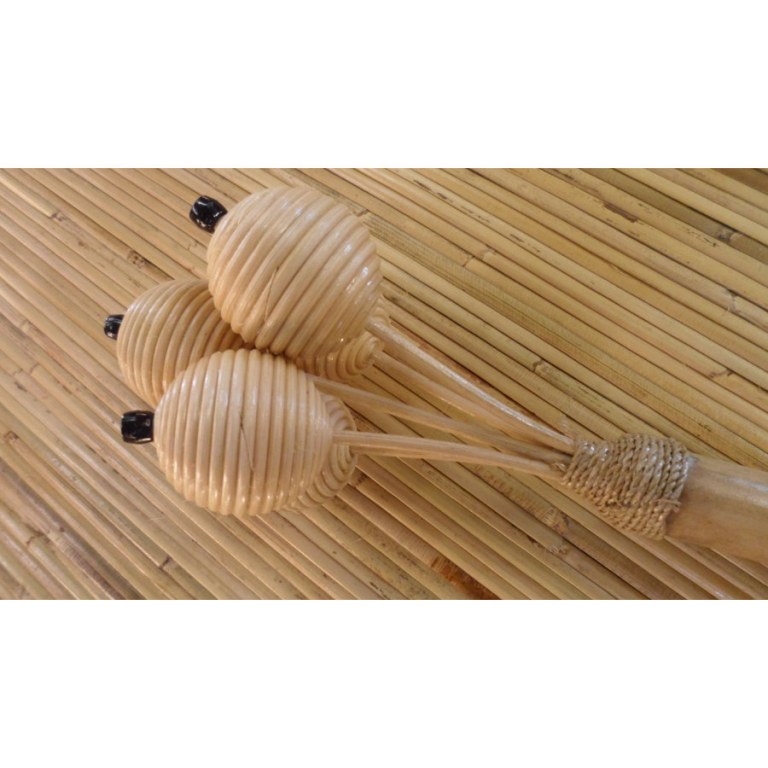 Maracas en rotin et bambou