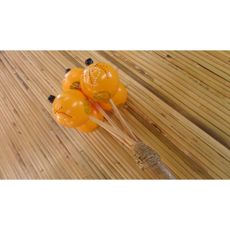 Maracas oranges bambou