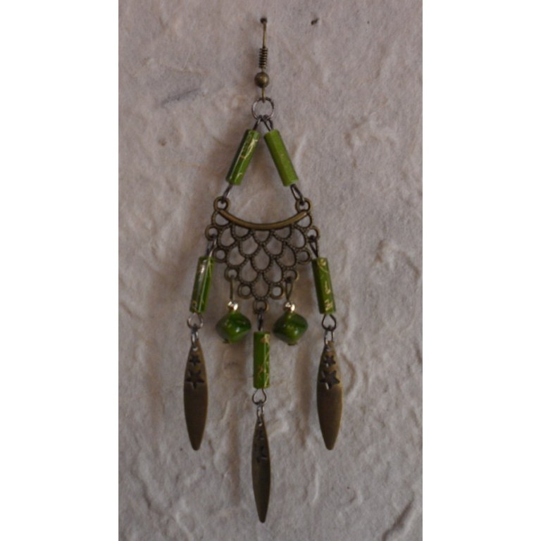 Pendants d'oreilles vert clair Lamai